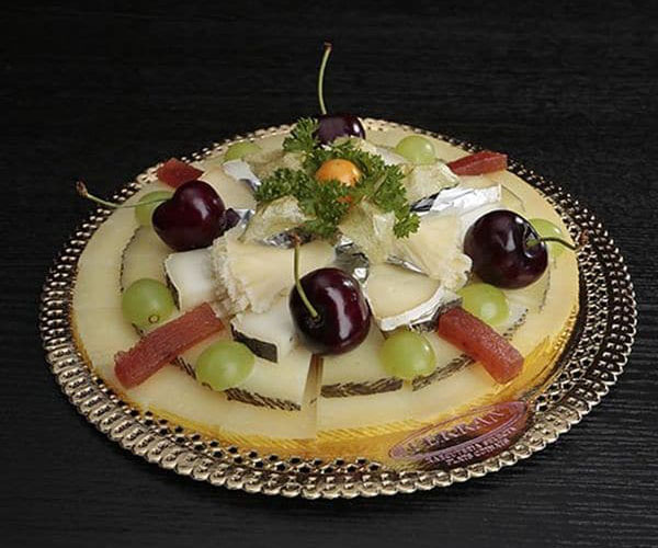 Descubre nuestros distintos Menús Catering Barcelona de Pica-Pica y de Pica-pica + Ensaladas 