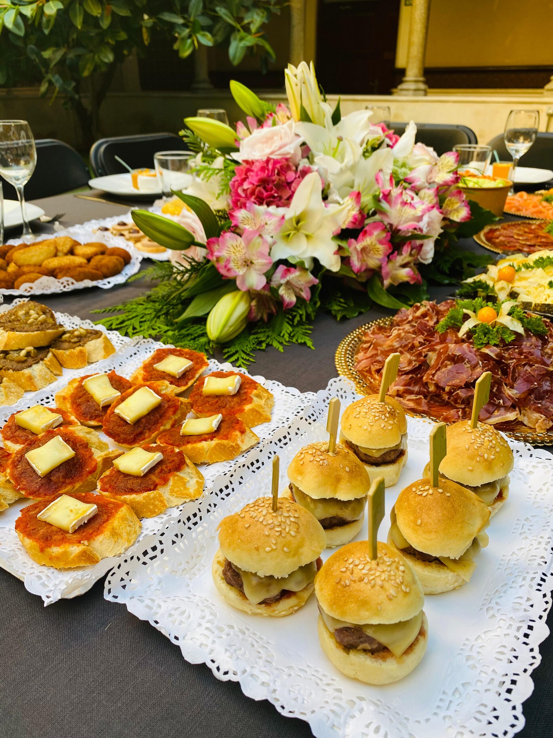 Montajes de Catering Buffet con Decoración Barcelona