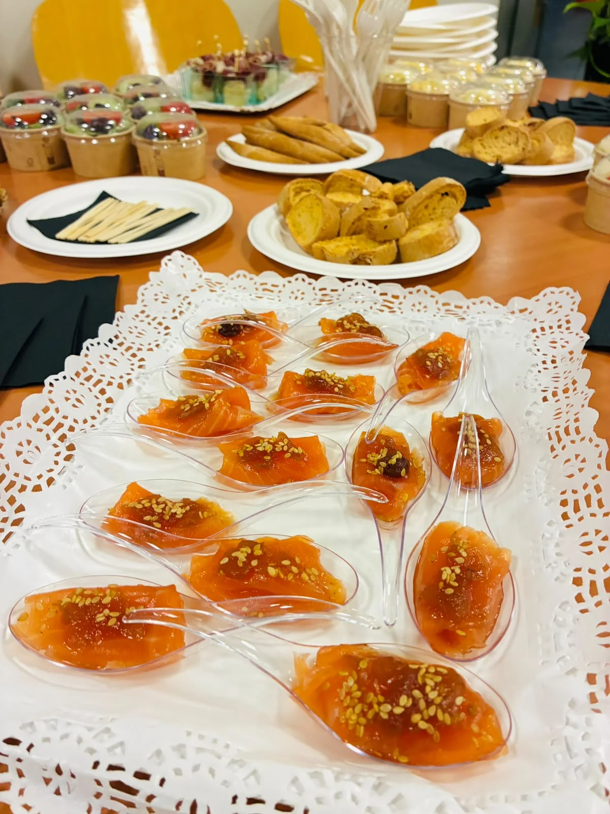 Cucharitas de salmón ahumado